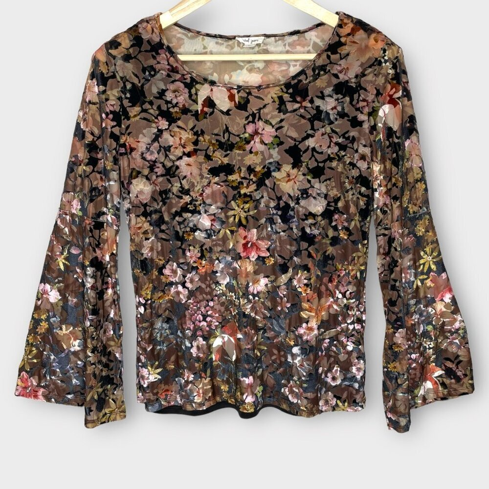 🦜 Tribal Jeans Boho Top with bell sleeves size PS